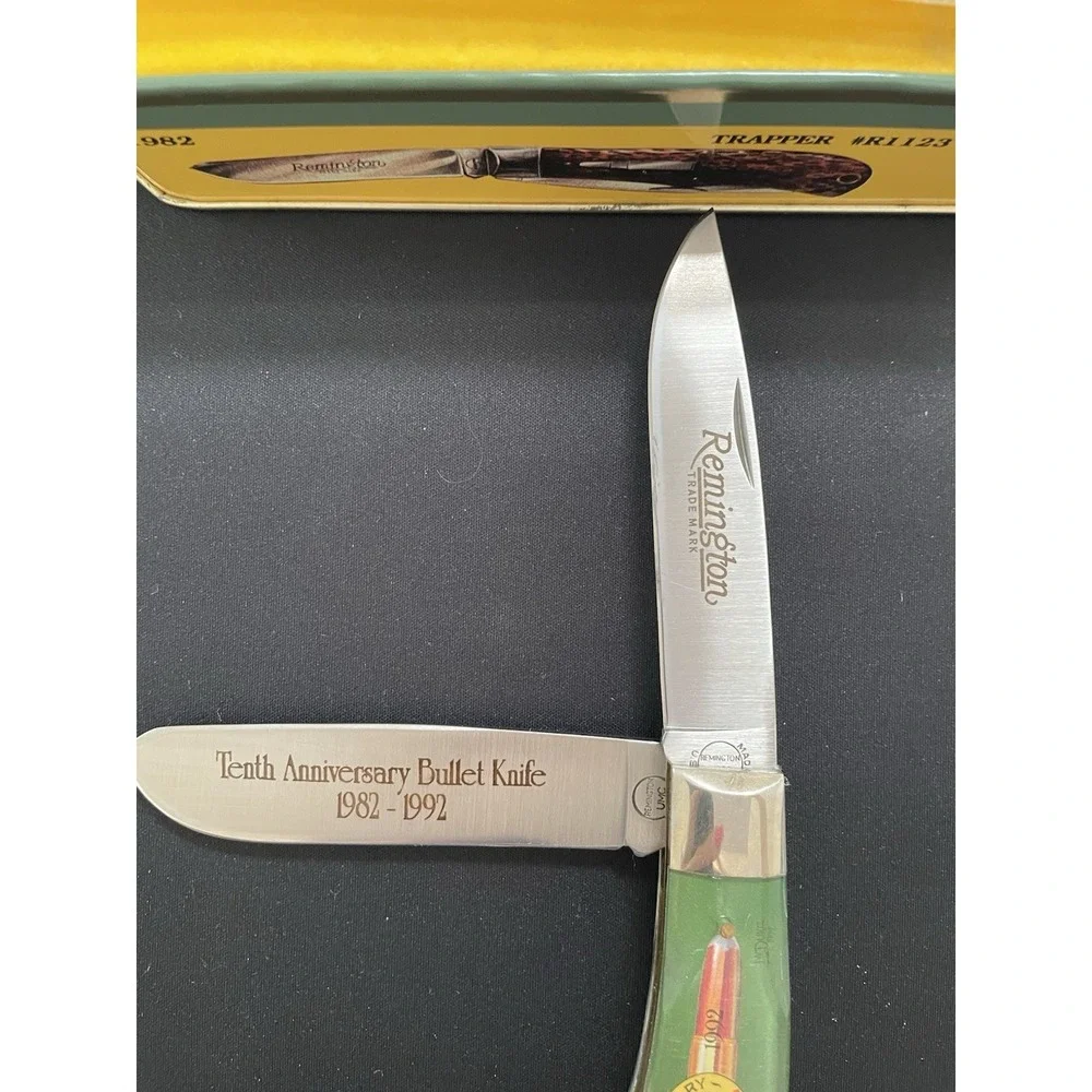 Vintage Remington 1982-1992 10th Tenth Anniversary Bullet Knife R1123A